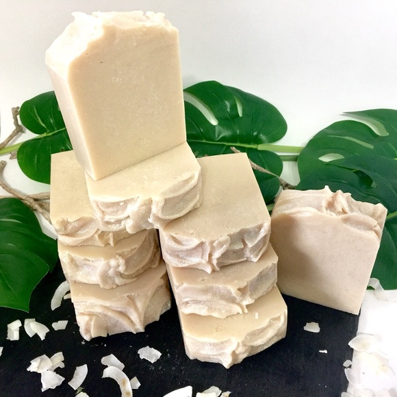 Coconut fragrance handmade soap. ( set of 5 ) - Picture 3 of 6